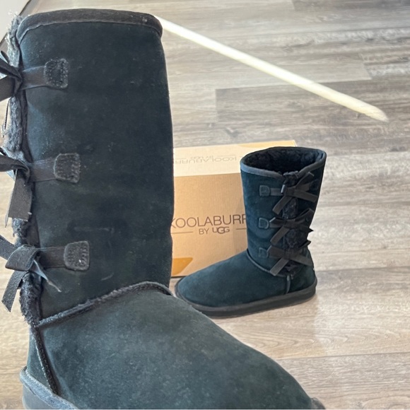 Koolaburra UGG Victoria Tall Boots Black 3 Bow Suede Kids Size 3 - Picture 4 of 10